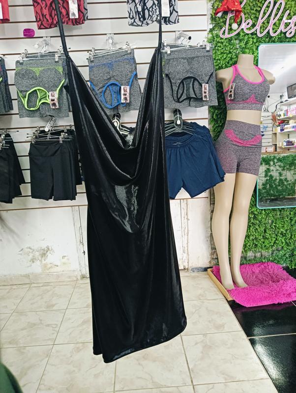 VESTIDO CORTO BUCHE METALIZADO